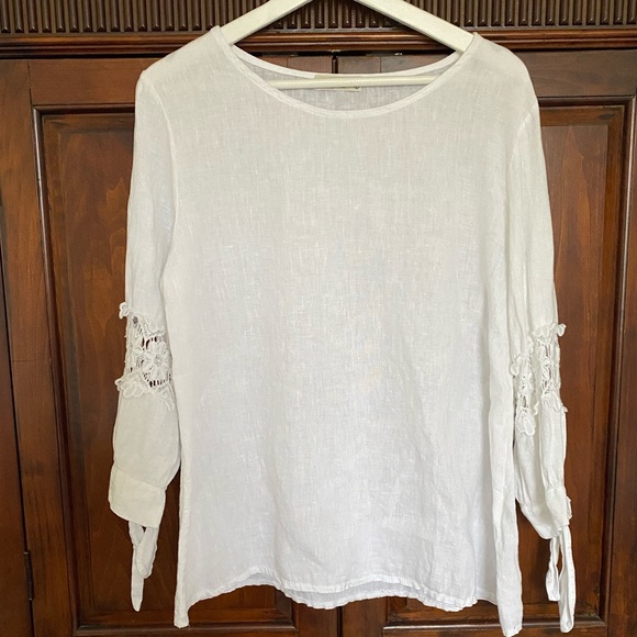 Terzo Millennio Tops - Italian Linen Crochet Lace  Sleeve tie cuff  pullover Tunic Blouse Size Large
